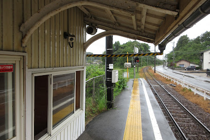 三国神社駅
