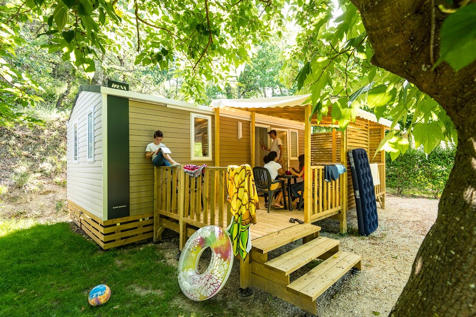 Flower Camping Le Saint Michelet Goudargues