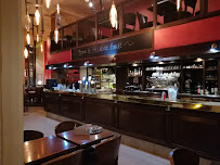 Atmosphère du Restaurant Le Relais de l'Hôtel de Ville à Paris - n°10