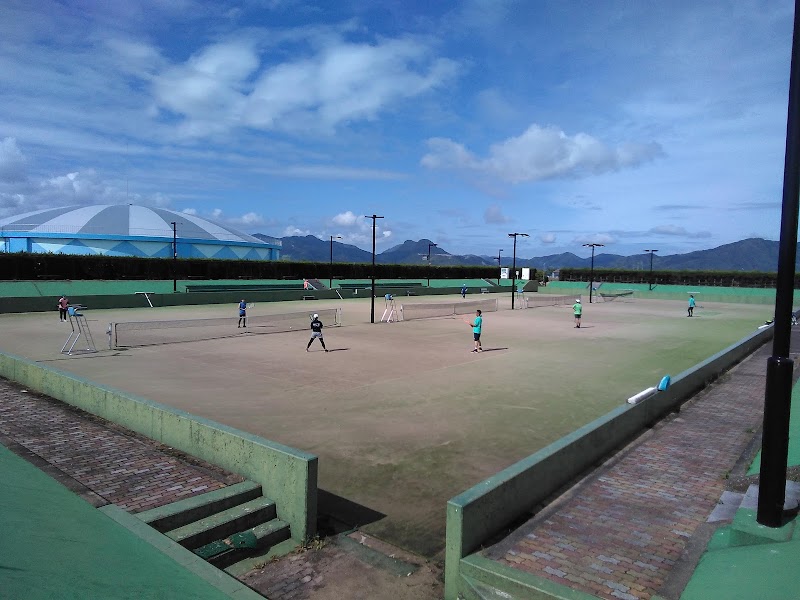 田川市市民テニスコート