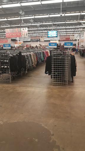 Thrift Store «Goodwill», reviews and photos
