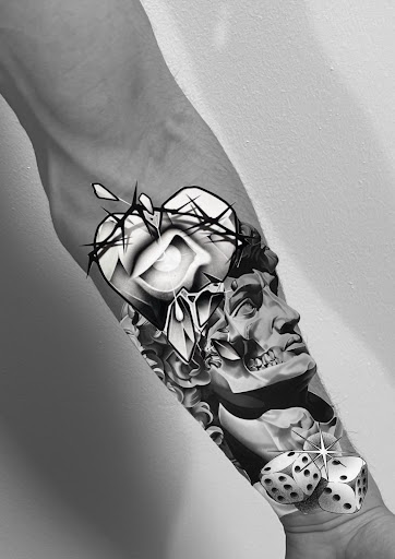 Explore alice in wonderland tattoo ideas, creative tattoo ideas in Fort Lauderdale, available at Inkspiration Tattoo & Piercing Studio