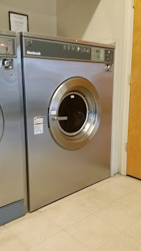 Cleanerama Coin Operated Laundry - Photo 6 - Car repair in Manchester, PA, York