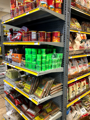 Market «Holy Joes Meats & More», reviews and photos, 10210 Berkeley Pl Dr #120, Charlotte, NC 28262, USA