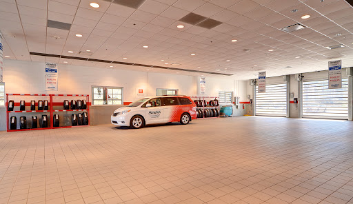 Toyota Dealer «Hendrick Toyota of Wilmington», reviews and photos, 5640 Market St, Wilmington, NC 28405, USA