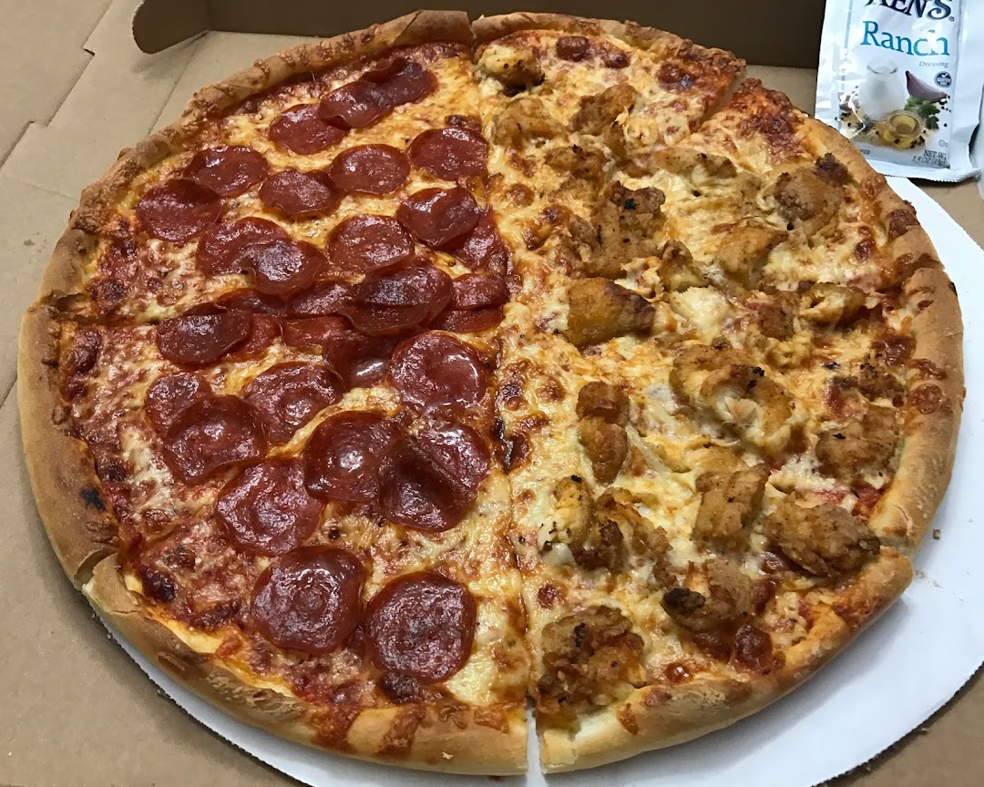 Cobbetts Pond Pizzeria
