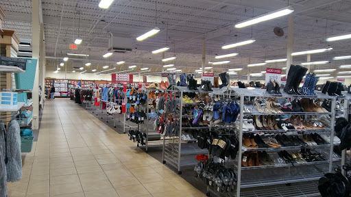 Clothing Store «Burlington Coat Factory», reviews and photos, 325 US-202, Flemington, NJ 08822, USA