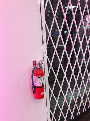 Cell Phone Store «T-Mobile», reviews and photos, 35020 Newark Blvd, Newark, CA 94560, USA