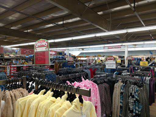 Home Improvement Store «Tractor Supply Co.», reviews and photos, 4974 E Main St, Batavia, NY 14020, USA
