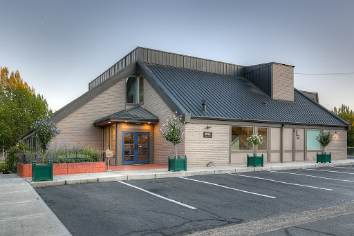 Real Estate Agency «Coldwell Banker Mountain West Real Estate, Inc.», reviews and photos, 235 Union St NE, Salem, OR 97301, USA