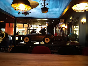 Photo n°38 de Les Aviateurs à Cesson-Sévigné ()