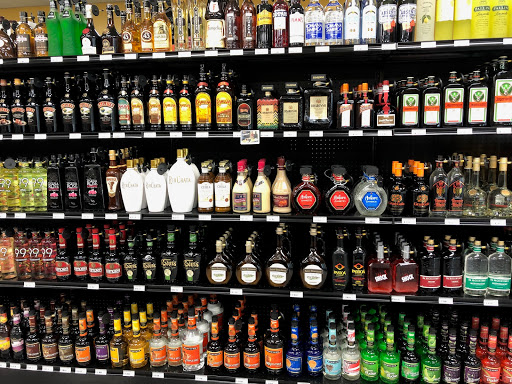 Liquor Store «Plaza Liquors», reviews and photos, 8739 International Dr, Orlando, FL 32819, USA