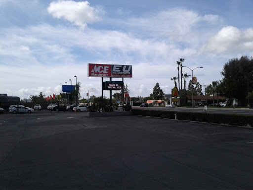 Hardware Store «Crown Ace Hardware», reviews and photos, 2666 Harbor Blvd, Costa Mesa, CA 92626, USA