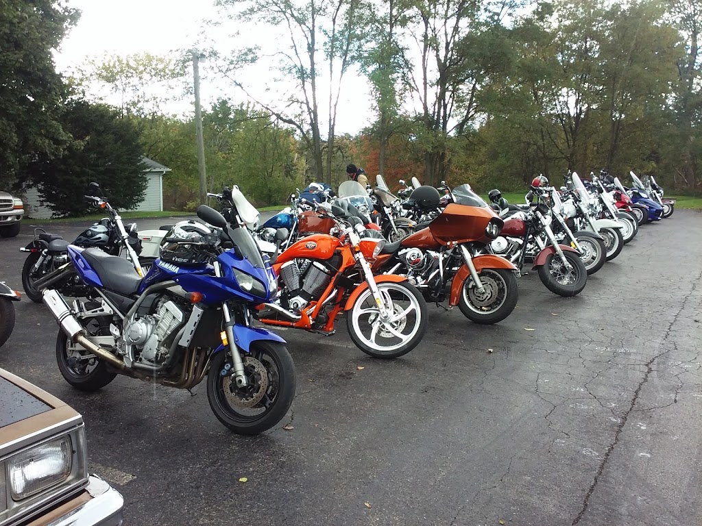 Six Packs Bar & Grill 16101