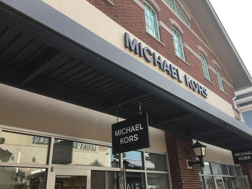 Fashion Accessories Store «Michael Kors», reviews and photos, 80 Premium Outlets Blvd Suite 323, Merrimack, NH 03054, USA