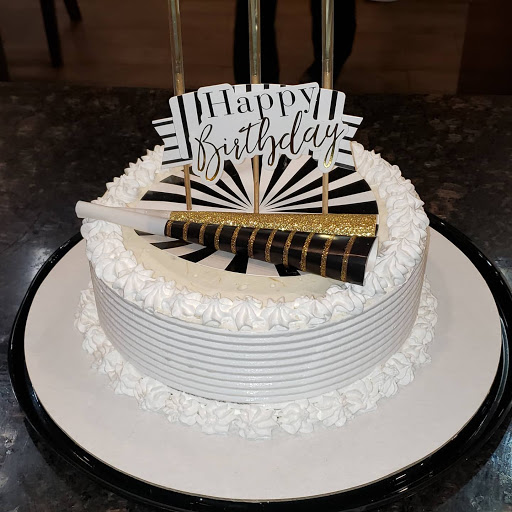 Ice Cream Shop «Marble Slab Creamery», reviews and photos, 780 E Road to Six Flags St #234, Arlington, TX 76011, USA