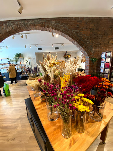 Florist «Raven Rose», reviews and photos, 474 Main St, Beacon, NY 12508, USA