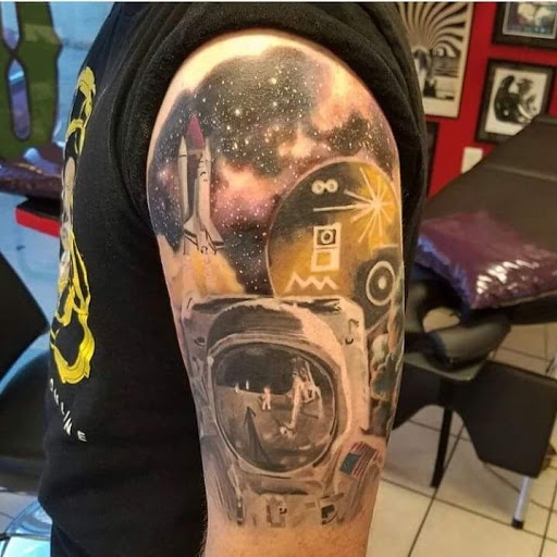 Tattoo Shop «Carnivale Tattoo», reviews and photos, 1888 Beach Blvd, Biloxi, MS 39531, USA