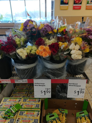 Supermarket «ALDI», reviews and photos, 225 E Main St, Milford, MA 01757, USA