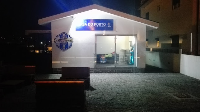 Avaliações doCasa do FC Porto de Felgueiras em Albufeira - Cafeteria