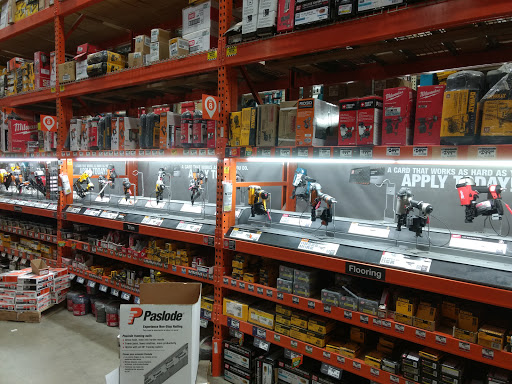 Home Improvement Store «The Home Depot», reviews and photos, 2201 Oakton St, Evanston, IL 60202, USA