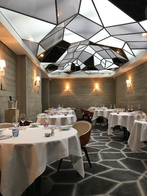 Le Grand Restaurant Paris