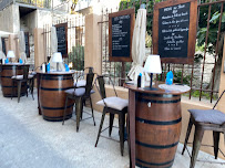Atmosphère du Restaurant Café Des Vestiges à Bonifacio - n°7