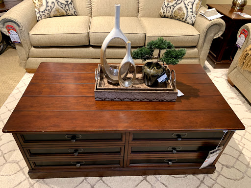 Furniture Store «La-Z-Boy Furniture Galleries», reviews and photos, 3010 Mallory Ln, Franklin, TN 37067, USA