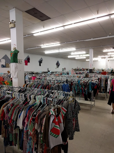 Thrift Store «Goodwill», reviews and photos