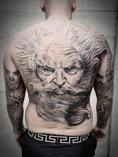 Tattoo artist Inkognito Tattoo