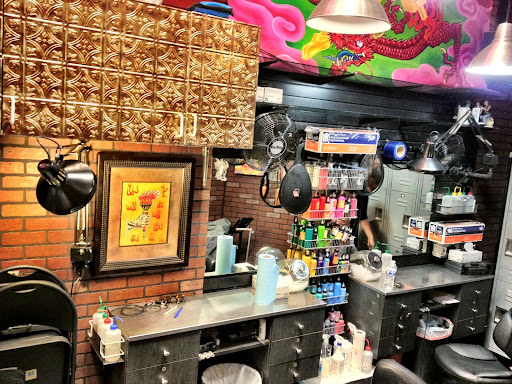 Body Piercing Shop «Zebra Tattoo & Body Piercing», reviews and photos, 2467 Telegraph Ave, Berkeley, CA 94704, USA