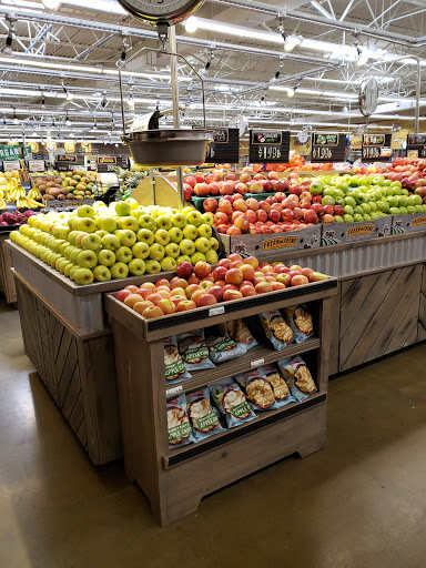 Grocery Store «Fresh Thyme Farmers Market- 86th Indianapolis IN», reviews and photos, 2342 W 86th St, Indianapolis, IN 46260, USA