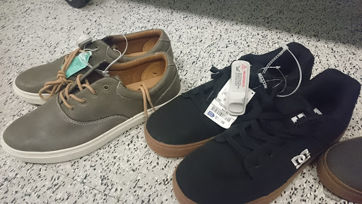 Ross Dress for Less image