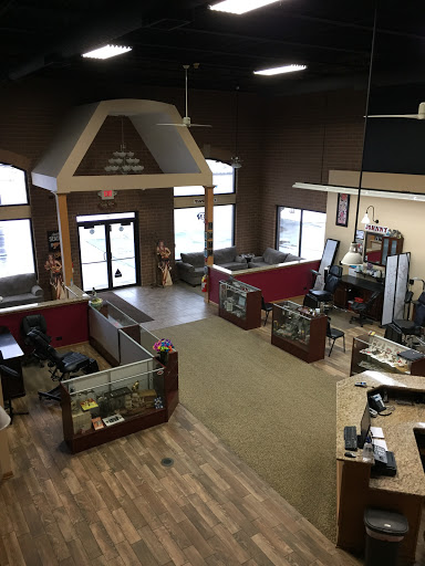 Tattoo Shop «Vanity Tattoo», reviews and photos, 28 S Western Ave, Carpentersville, IL 60110, USA