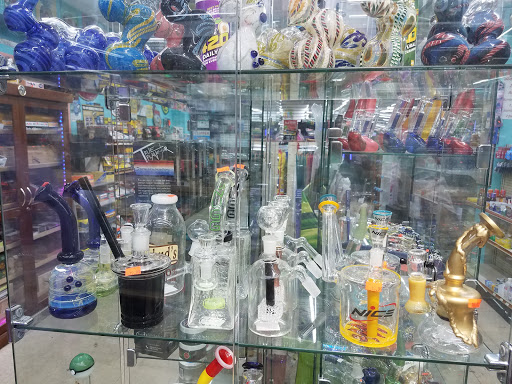 Tobacco Shop «Discount Smoke Tobacco & Beer», reviews and photos, 2387 S Cobb Dr SE B, Smyrna, GA 30080, USA