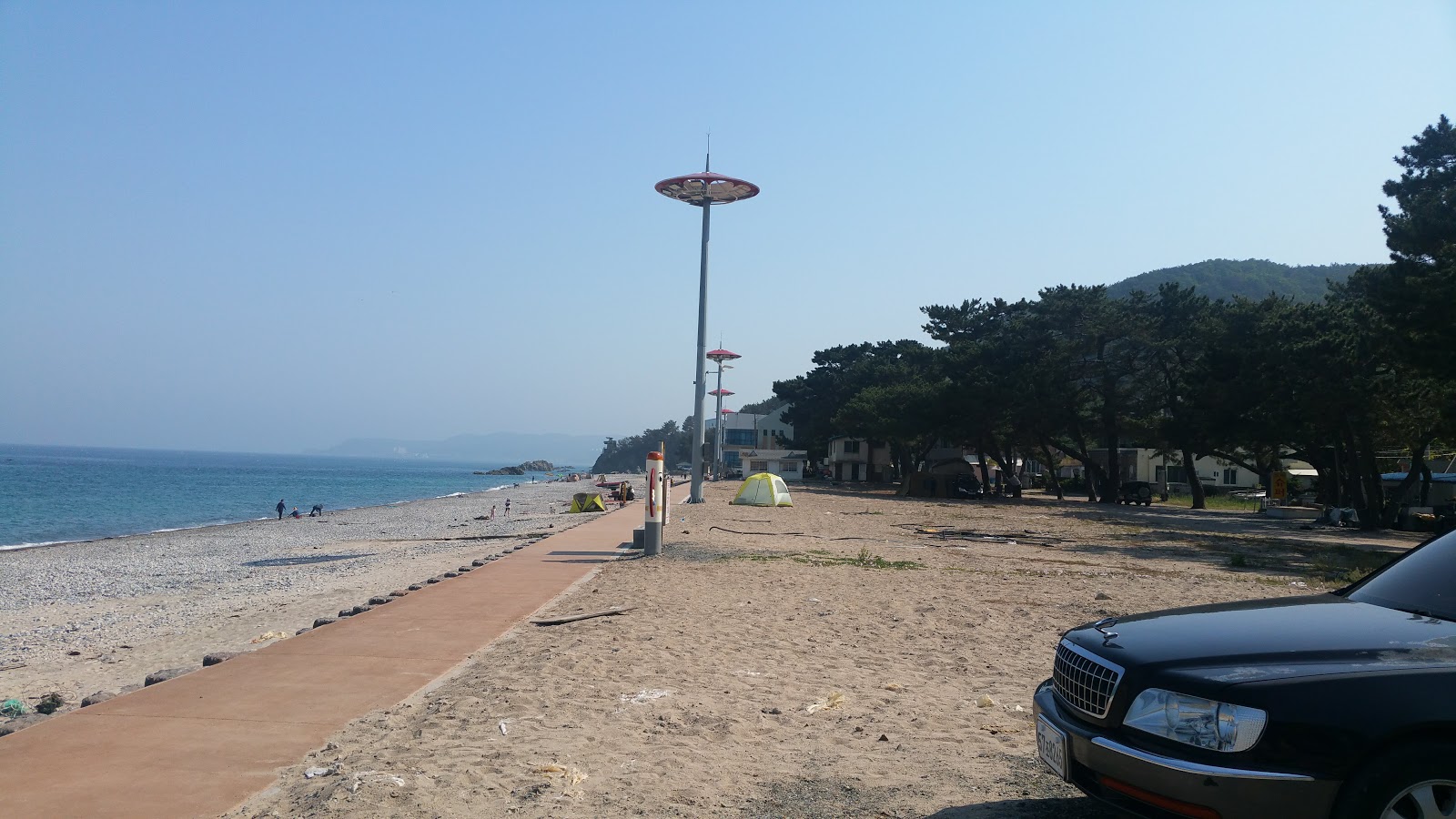 Foto van Gwanseong Beach en de nederzetting