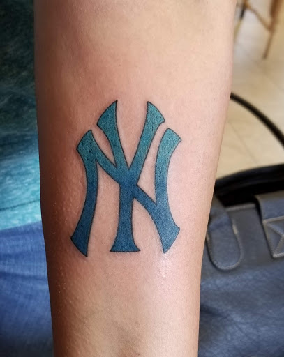 Tattoo Shop «Hudson Valley Tattoo Company», reviews and photos, 1552 U.S. 9, Wappingers Falls, NY 12590, USA