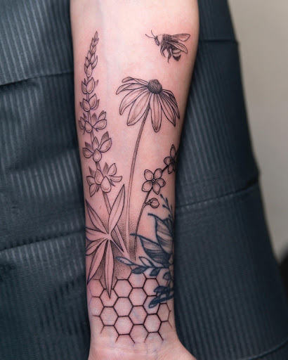 Explore meaningful finger tattoo ideas, creative tattoo ideas in Palmyra, available at In the Mirror Tattoo