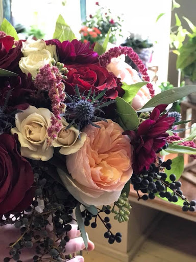 Florist «Chelsea Village Flowers», reviews and photos, 112 E Middle St, Chelsea, MI 48118, USA
