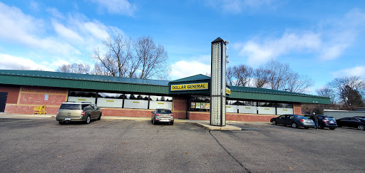 Discount Store «Dollar General», reviews and photos, 4244 Pontiac Lake Rd, Waterford Twp, MI 48328, USA