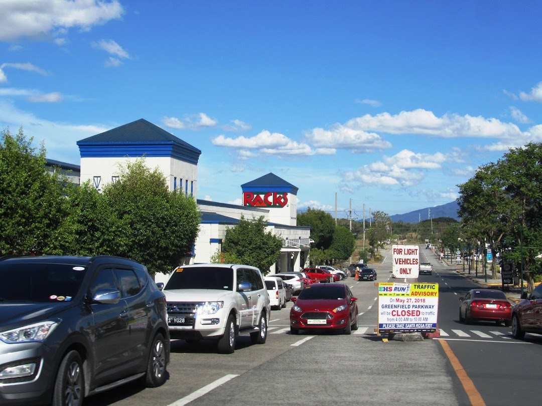 Paseo de Sta Rosa - Calamba Jeepney Terminal