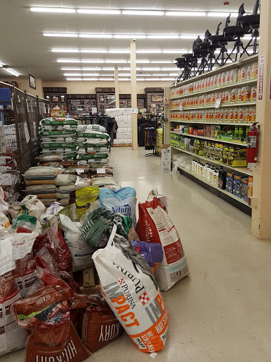 Murdoch's Ranch & Home Supply