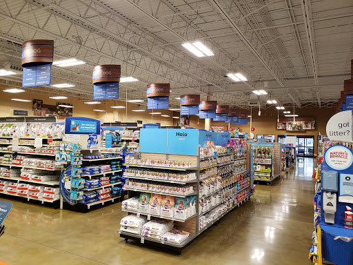 Pet Supply Store «PetSmart», reviews and photos, 4824 211th St, Matteson, IL 60443, USA