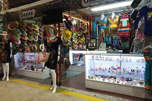 Oaxaca Artisan Market image
