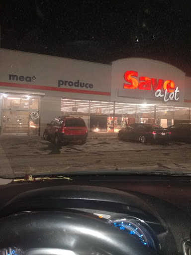 Grocery Store «Save-A-Lot», reviews and photos, 1249 Baldwin Ave, Pontiac, MI 48340, USA