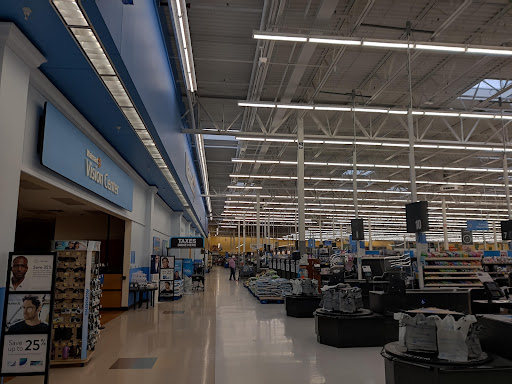 Department Store «Walmart Supercenter», reviews and photos, 1752 N Frontage Rd, Hastings, MN 55033, USA