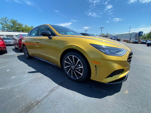 Ford Dealer «Oxmoor Auto Group», reviews and photos, 8001 Shelbyville Rd, Louisville, KY 40222, USA