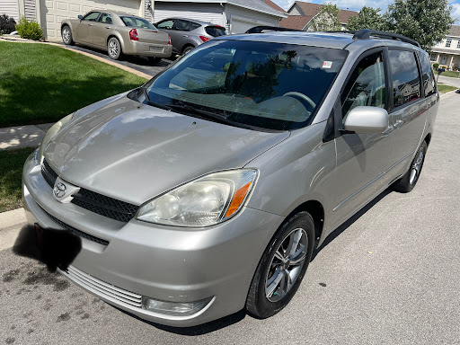 Used Car Dealer «Luxury Cars Xchange», reviews and photos, 15523 Weber Rd #103, Lockport, IL 60441, USA