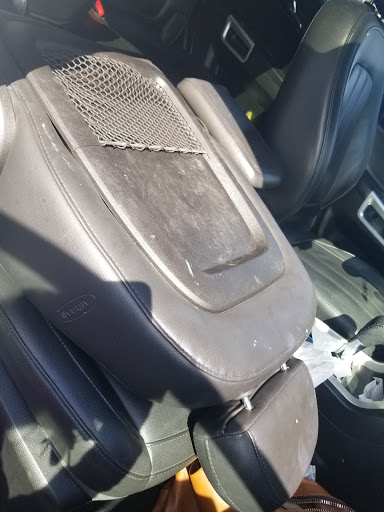 Car Detailing Service «The Wash Tub», reviews and photos, 1054 N Business Ih 35, New Braunfels, TX 78130, USA