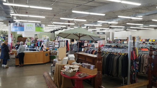 Thrift Store «Hillcrest Thrift Shop- Platte City», reviews and photos, 1305 Branch St, Platte City, MO 64079, USA